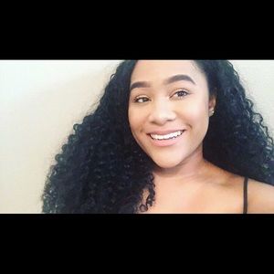 Meet your Posher, Yasmin